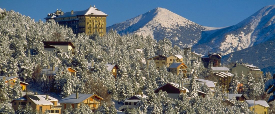 Profiter des tarifs réduits pour partir en vacances en printemps ! Skiez à Fort Romeu pour 312€ la semaine!