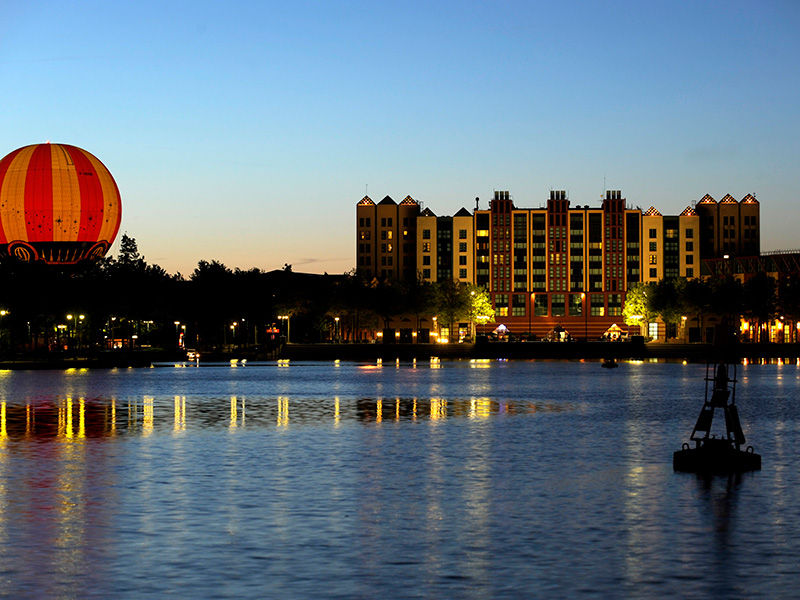 Disney's Hôtel New York : Jusqu'à -30% sur votre séjour + Séjour OFFERT pour les -12 ans