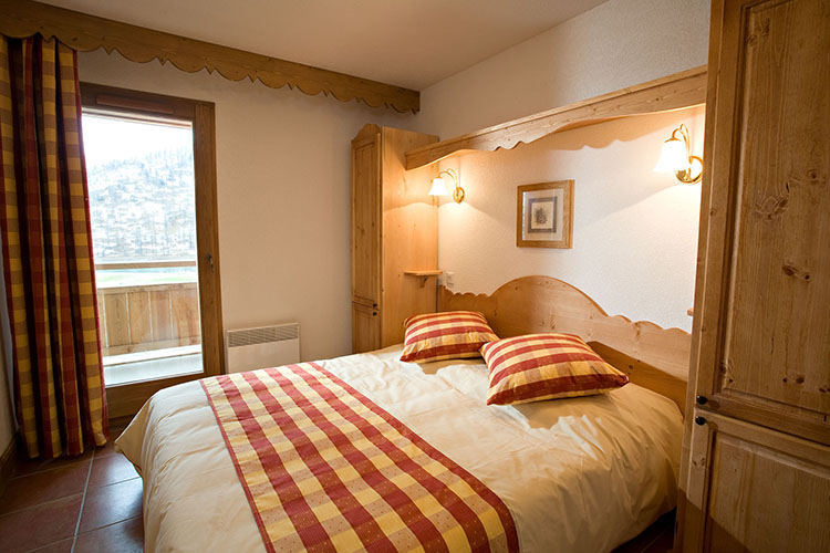 Super deal: MONTGENEVRE Résidence Club MMV Le Hameau des Airelles****