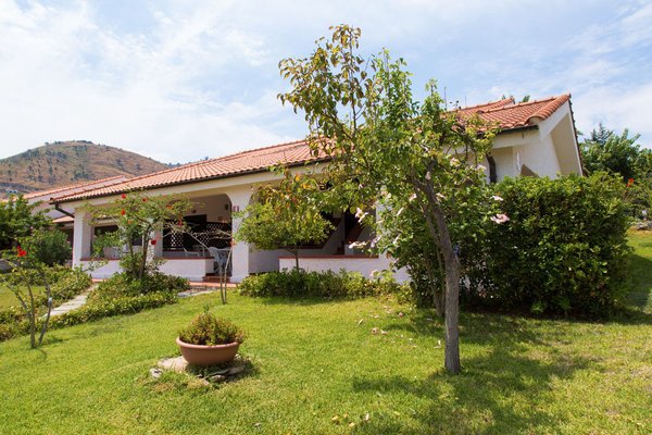 Sicile: 8j/7n en hôtel 3* avec pension complète et vols A/R inclus