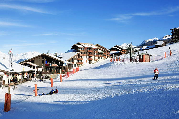 Départ immédiat ski: jusqu'à 35% de réduction ou jusqu'à 2 enfants de moins de 12 ans gratuit pour 2 adultes achetés!