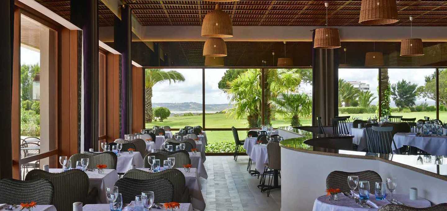 Algarve, Portugal: 3j/2n en hôtel 5* avec petit déjeuner et toutes taxes comprises pour 2 adultes