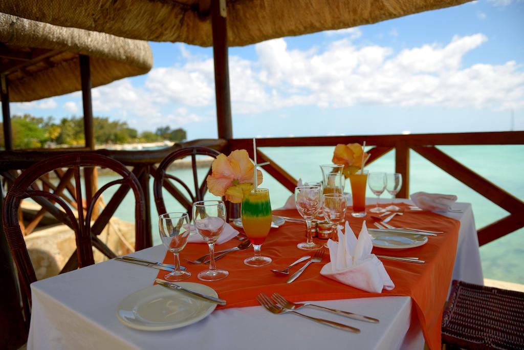 Ile Maurice, Port Louis: 10 jours / 7 nuits en hôtel 3* pension complète, vols A/R + transfert