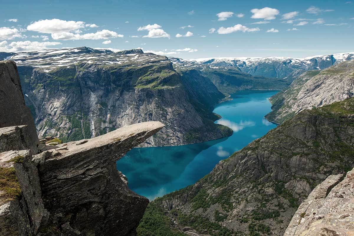 Jusqu'à 300€ de réduction/adulte sur une sélection de circuits à destination de l'Irlande, de l'Ecosse et de la Norvège