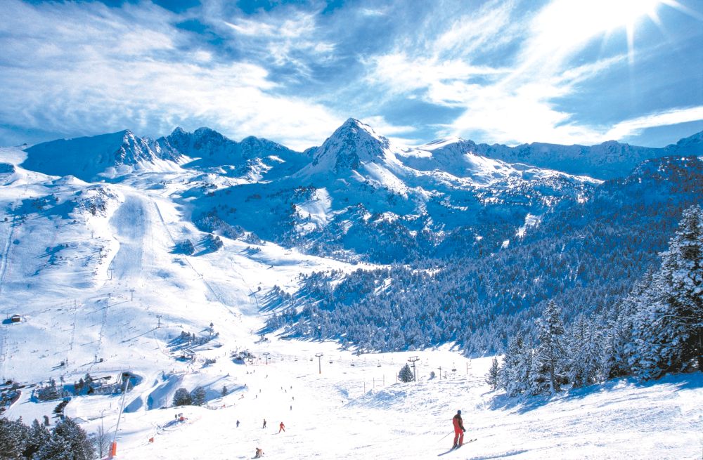 Des vacances au ski gratuites pour les enfants avec TUI Belgique